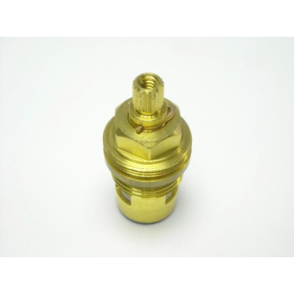 ZUCCHETTI Кран-букса 1/2″ керамическая 180гр R9752P